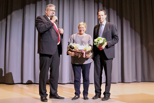 Kultusministerin Dr. Susanne Eisenmann diskutiert in Ummendorf - 15.12.16